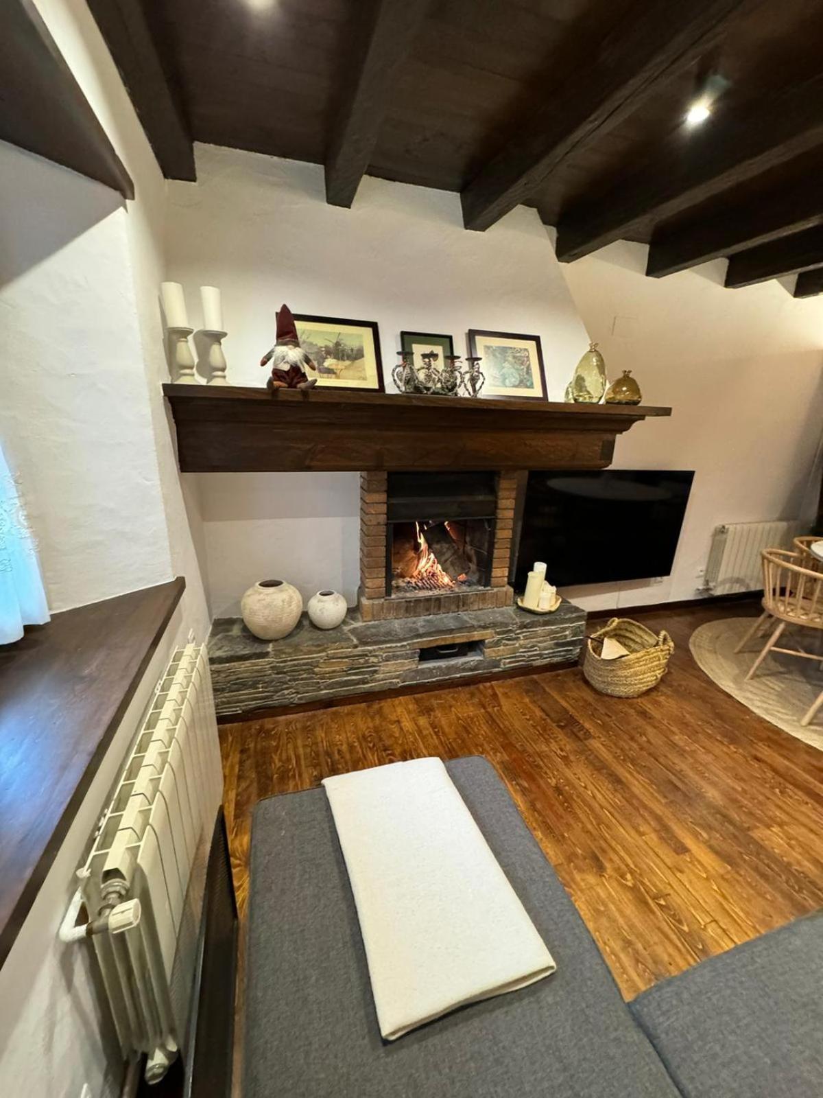 Baqueira 1500 Pie De Pistas Apartamento Cuilas Naut Aran المظهر الخارجي الصورة