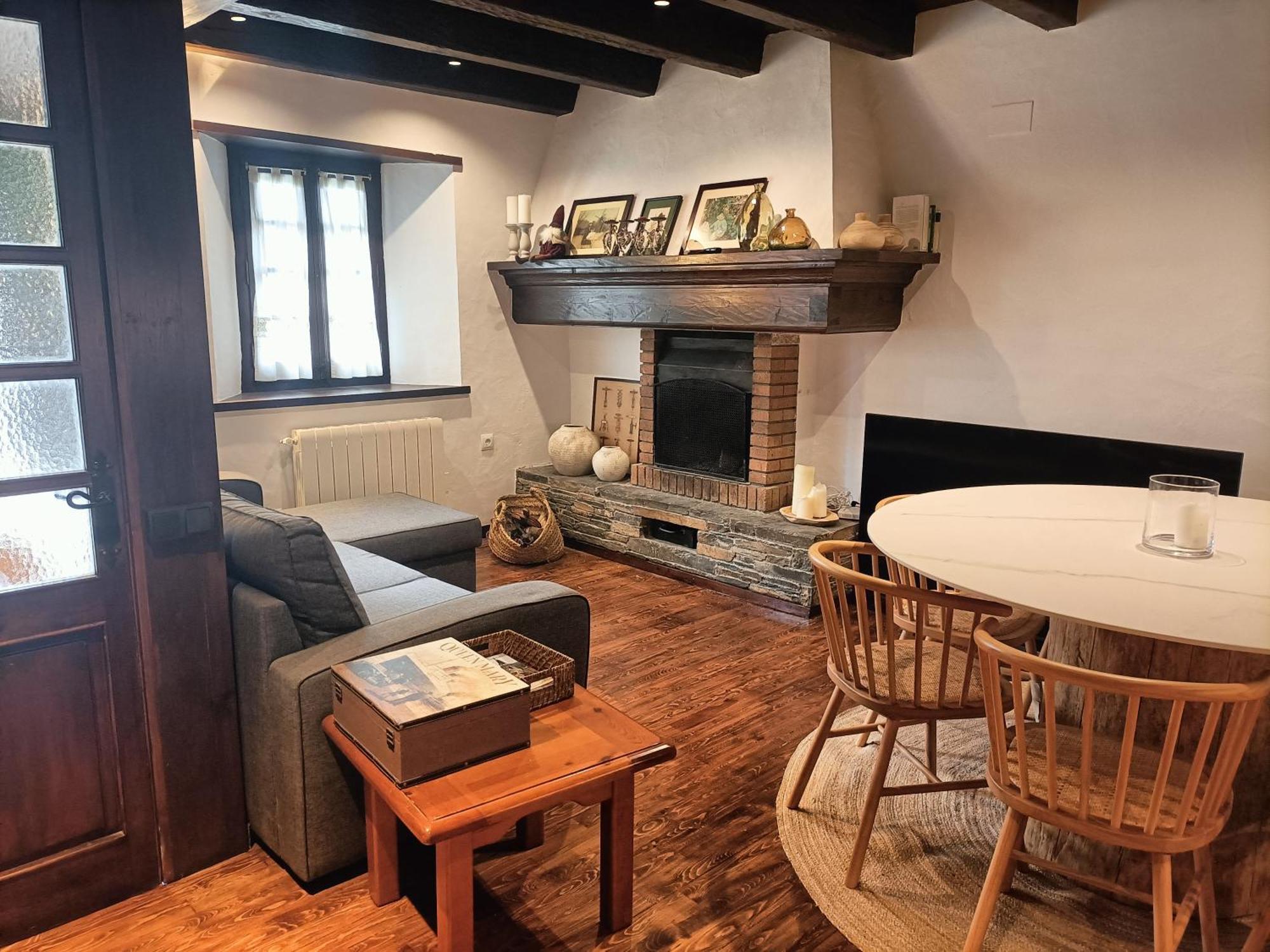 Baqueira 1500 Pie De Pistas Apartamento Cuilas Naut Aran المظهر الخارجي الصورة